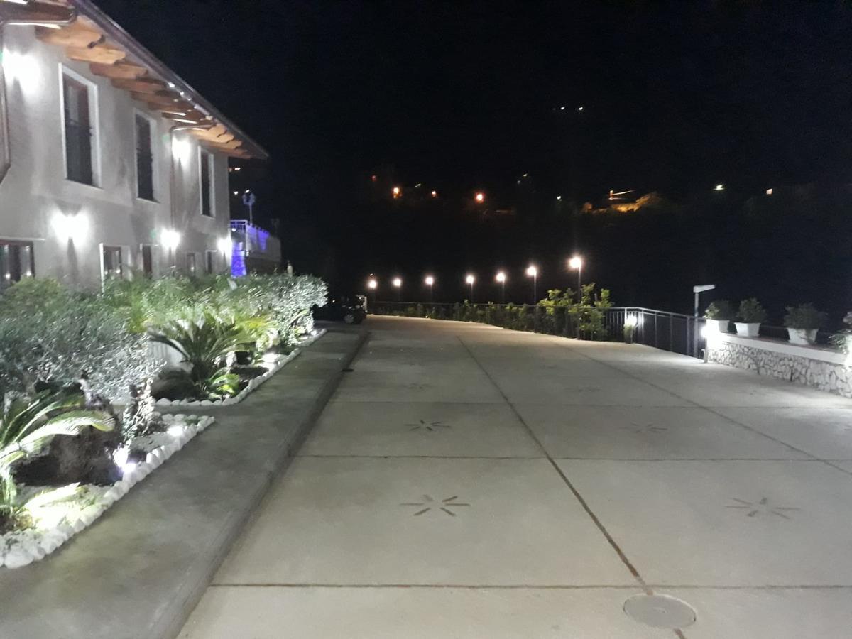 Villa Catie Castellammare di Stabia Exterior foto